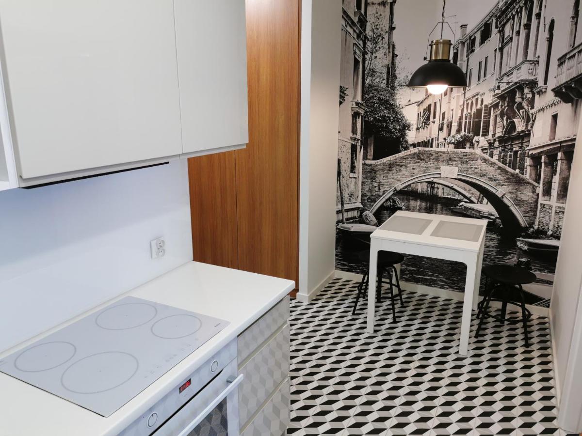 Zajezdnia Wrzeszcz Apartamenty Danzig Exterior foto