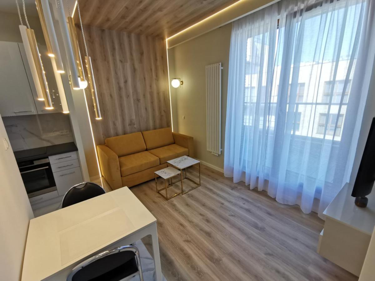 Zajezdnia Wrzeszcz Apartamenty Danzig Exterior foto
