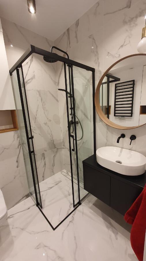 Zajezdnia Wrzeszcz Apartamenty Danzig Exterior foto